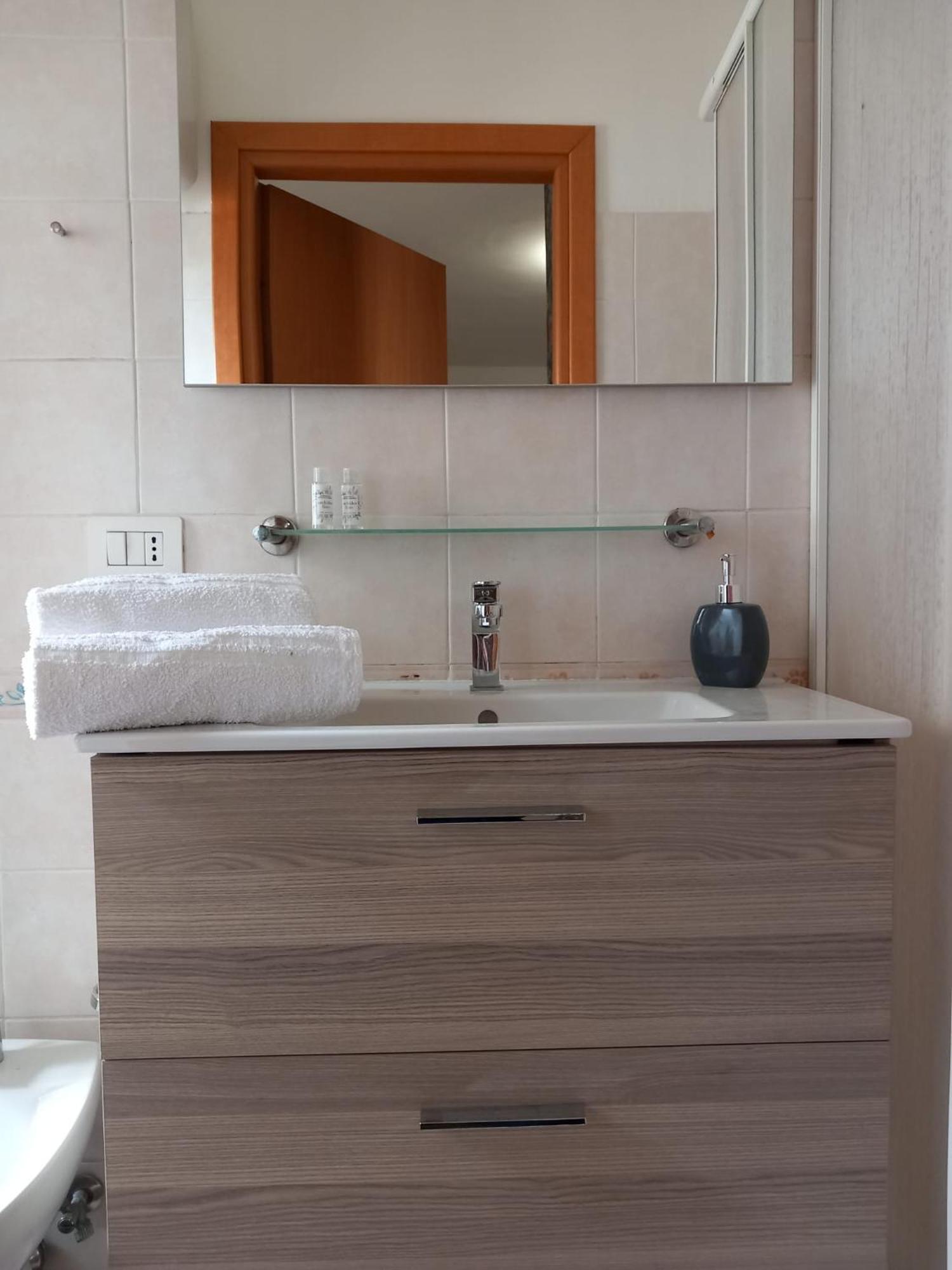 Baaria Porto Rooms Μιλάτσο Εξωτερικό φωτογραφία