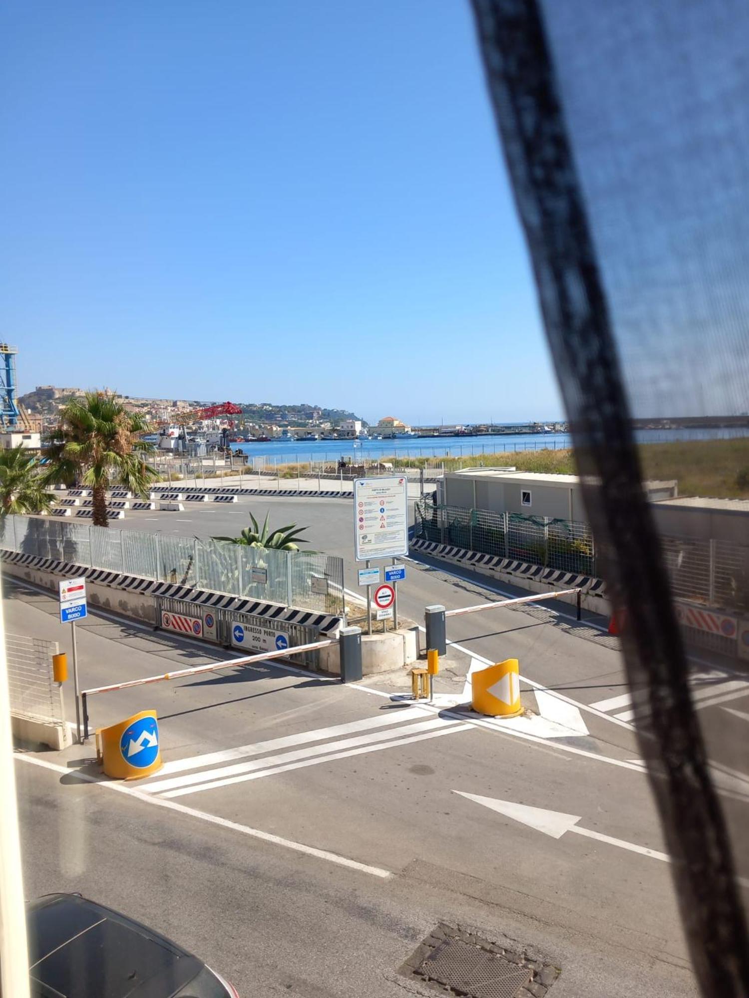 Baaria Porto Rooms Μιλάτσο Εξωτερικό φωτογραφία